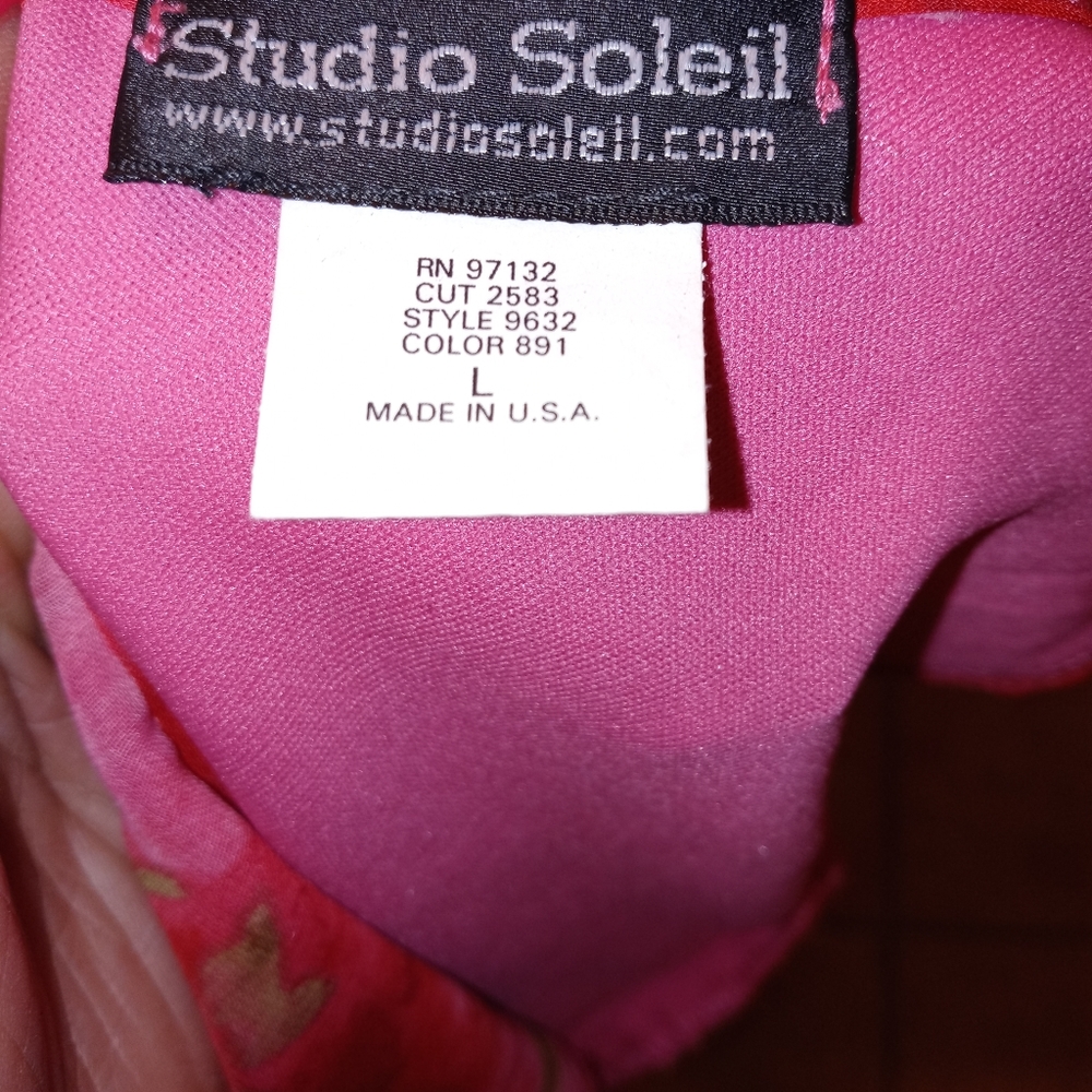 Juniors ladies dress.